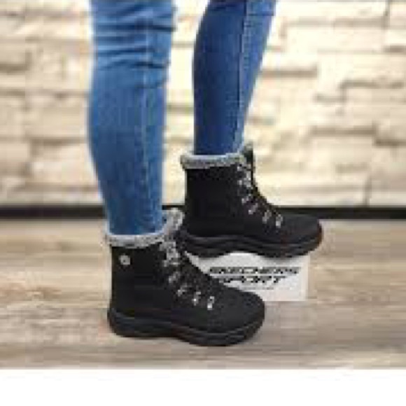 Sketchers Winter boots - Picture 2 of 8